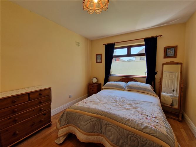 22 Oak Drive, Swinford, Co. Mayo