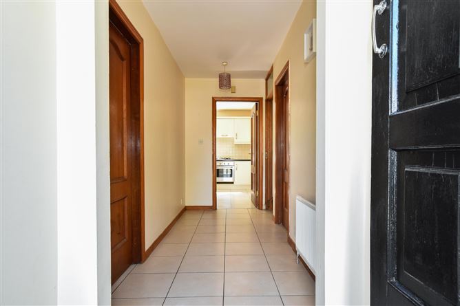 Tara, 96 Old Seamus Quirke Road, Shantalla, Galway