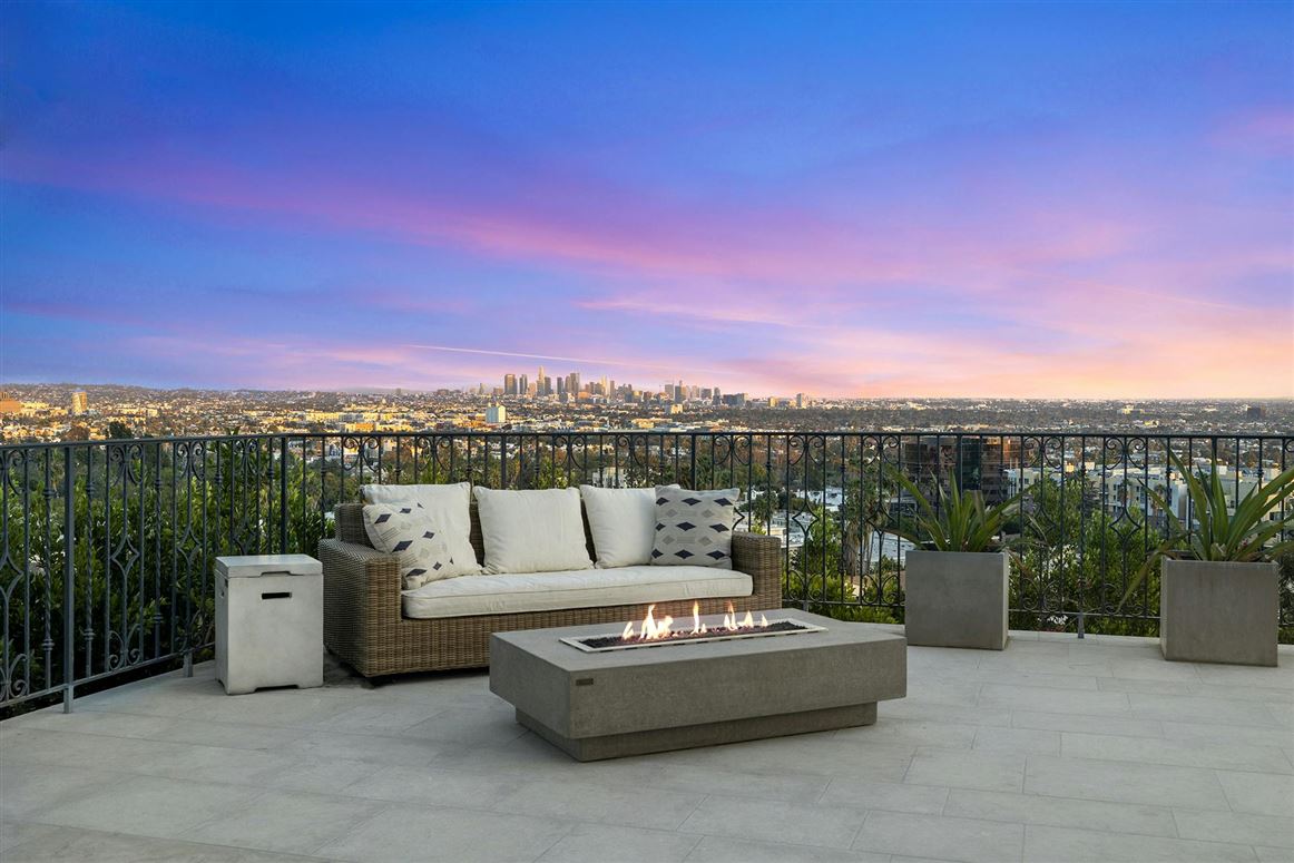Shine Like a Star,Los Angeles,California,USA