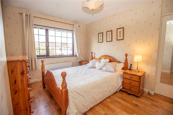 25, Oak Green, Royal Oak, Coolock, Dublin 17
