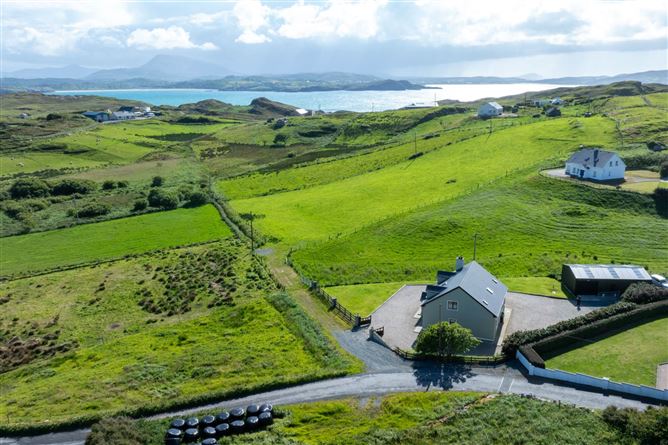 Barnyard, Downings, County Donegal