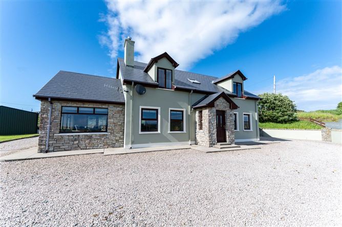 Barnyard, Downings, County Donegal