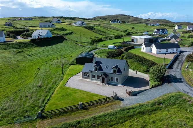 Barnyard, Downings, County Donegal