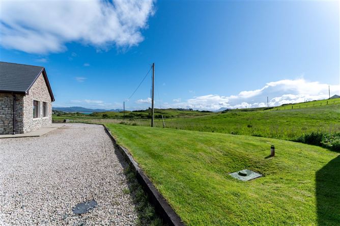 Barnyard, Downings, County Donegal