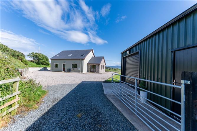 Barnyard, Downings, County Donegal