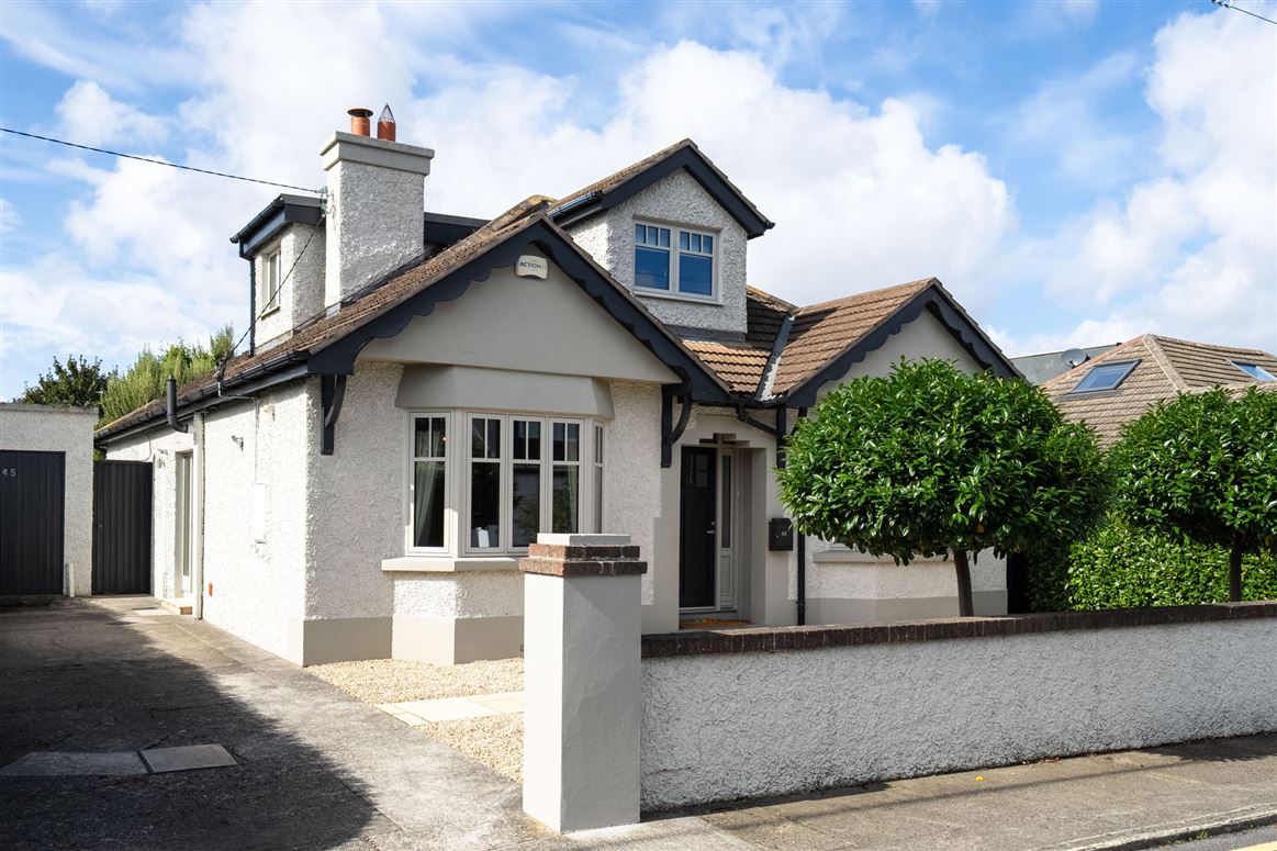 45 Woodlawn Park, Churchtown, Dublin 14