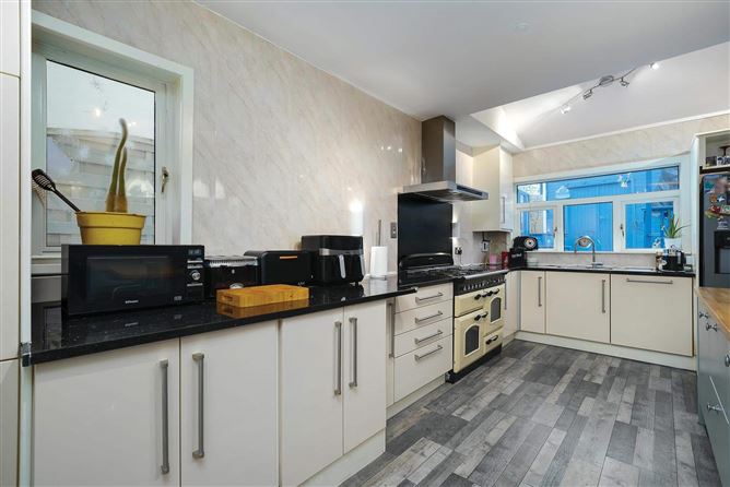 12 Fairways Green, Glasnevin, Dublin 11