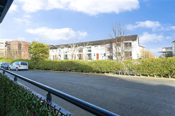 70 Carrigmore Crescent, Citywest, Co. Dublin