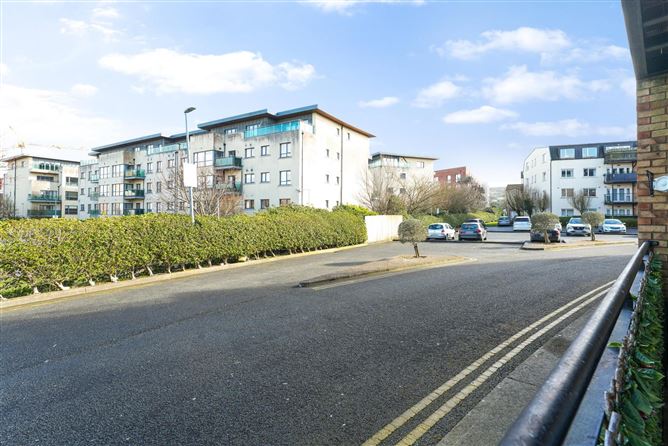 70 Carrigmore Crescent, Citywest, Co. Dublin