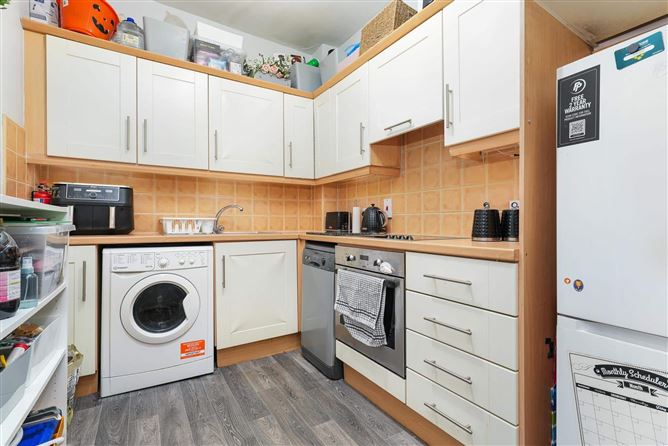 70 Carrigmore Crescent, Citywest, Co. Dublin