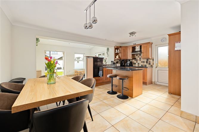 6 Newbury Park, Derrinturn, Kildare