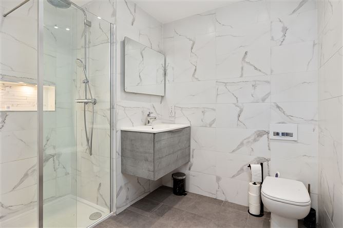 6 Newbury Park, Derrinturn, Kildare