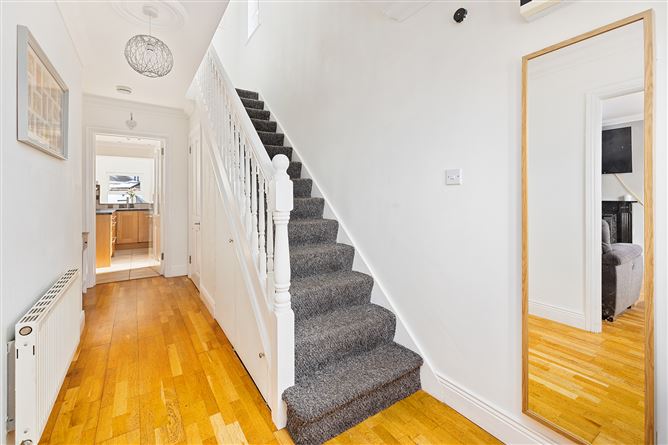 6 Newbury Park, Derrinturn, Kildare