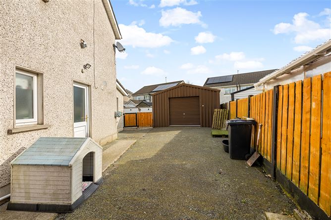 6 Newbury Park, Derrinturn, Kildare