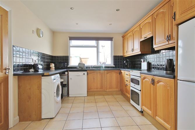 174 Castle Park, Tallaght, Dublin 24