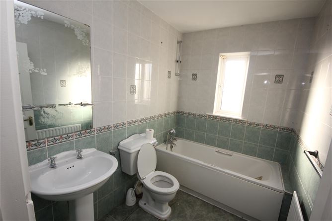 52 Rossvale, Portlaoise, Laois