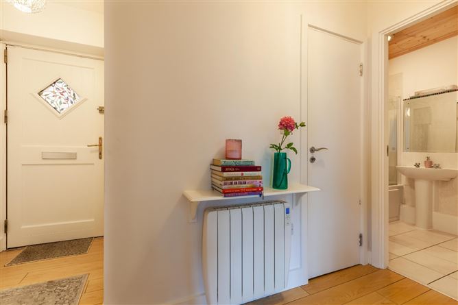 8 Bradogue Court, Annamoe Road, Dublin 7