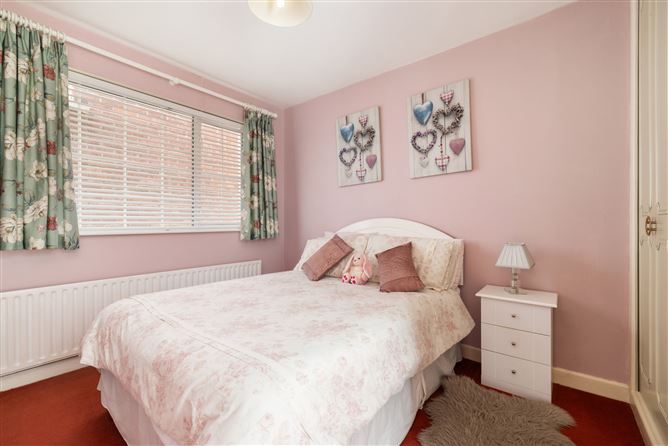 3 Coolroe, Newcourt Road, Bray, Co. Wicklow