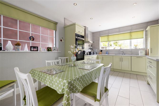 3 Coolroe, Newcourt Road, Bray, Co. Wicklow