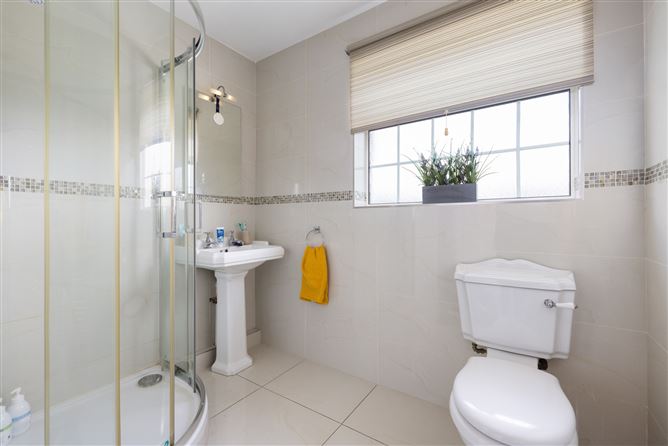 3 Coolroe, Newcourt Road, Bray, Co. Wicklow