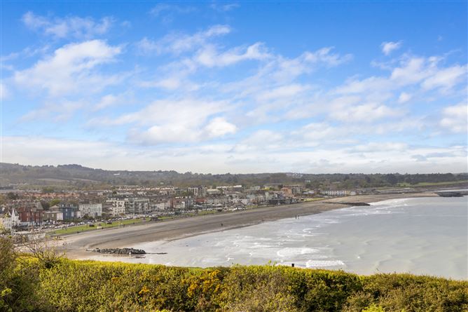 3 Coolroe, Newcourt Road, Bray, Co. Wicklow