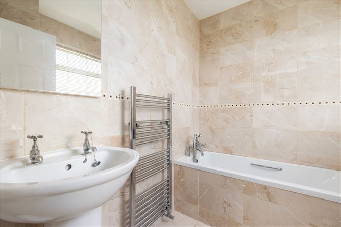 3 Coolroe, Newcourt Road, Bray, Co. Wicklow