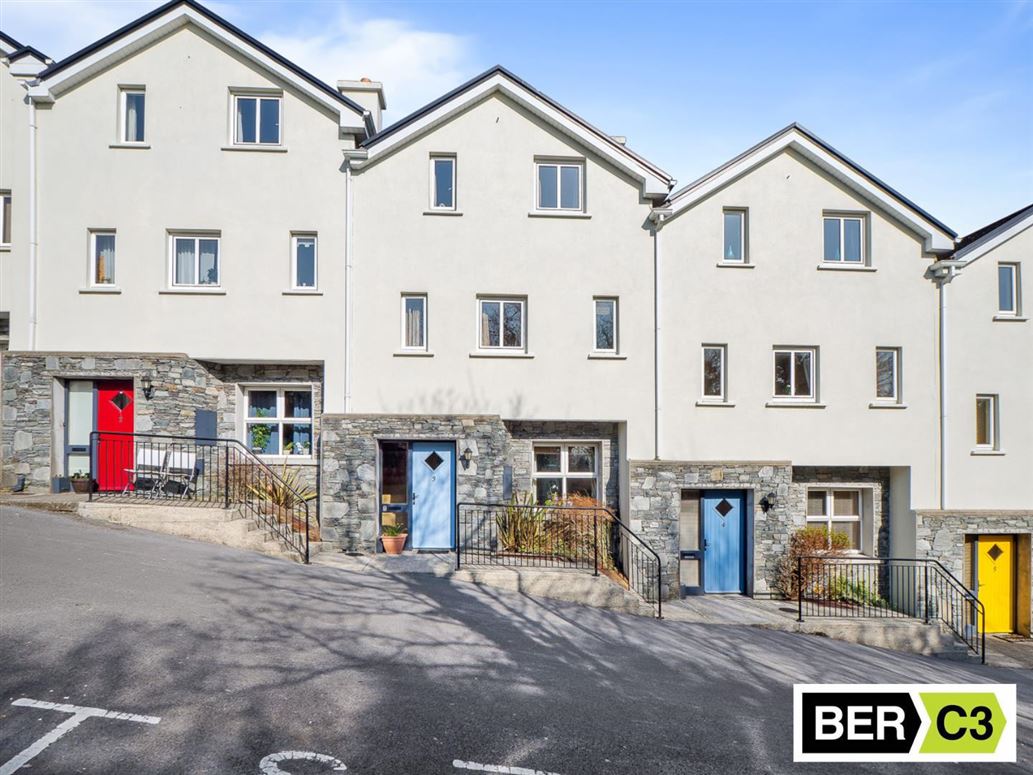 3 John D`Arcy Court, Clifden, Galway