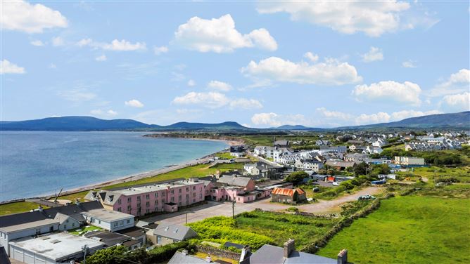 Ref 1189 - The Bayview Hotel, Main Street, Waterville, Kerry