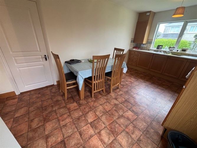 13 The Crescent, Grange Manor, Lucan, Dublin