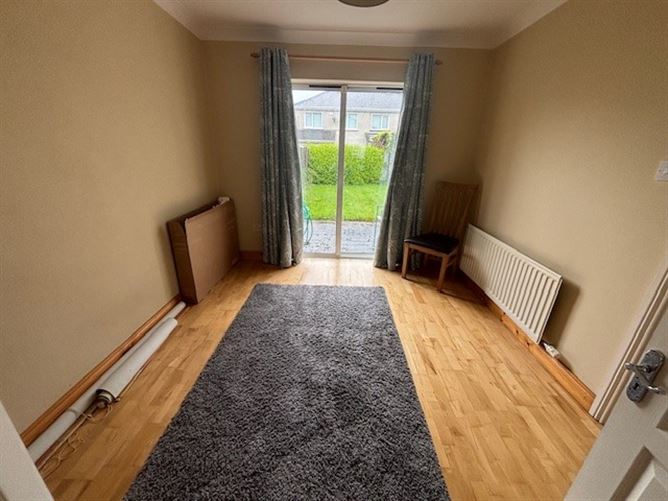 13 The Crescent, Grange Manor, Lucan, Dublin