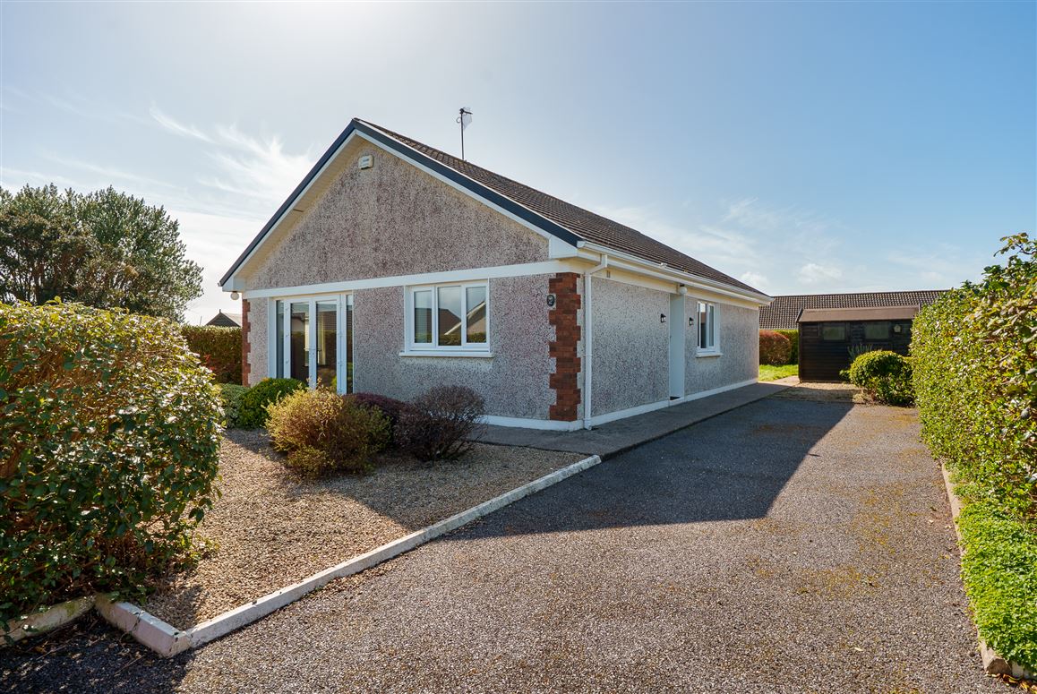 42 Summerdale Lawn, Ballyclamsey, Youghal,   East Cork