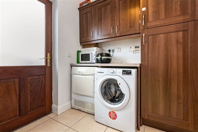 26 Forest Grove, Dromahair, Co. Leitrim