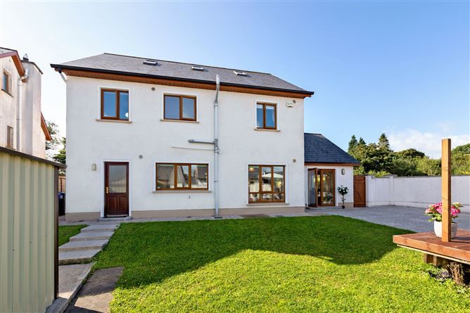 26 Forest Grove, Dromahair, Co. Leitrim