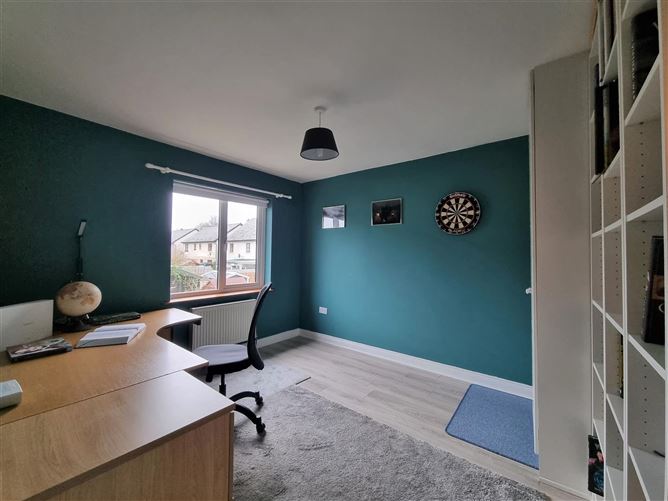 1 The Drive, Cnoc na Greine, Kilcullen, Kildare