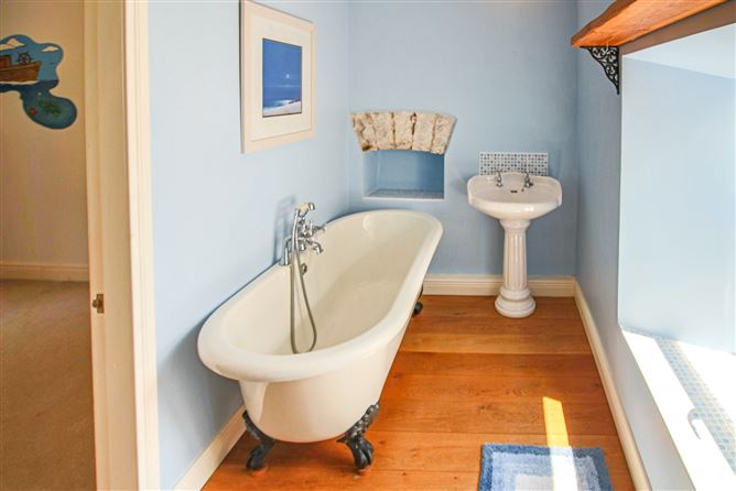 Carrowcuill, Kilmore, Carrick-On-Shannon, Co. Roscommon