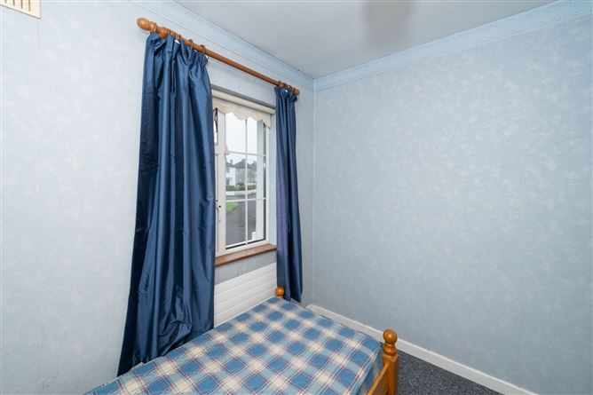 6 Hillside Lawn, Glasheen, Cork