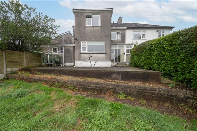 6 Hillside Lawn, Glasheen, Cork