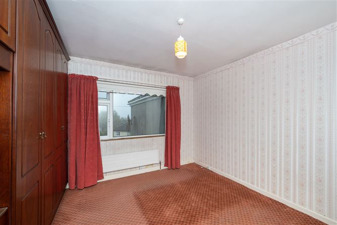 6 Hillside Lawn, Glasheen, Cork