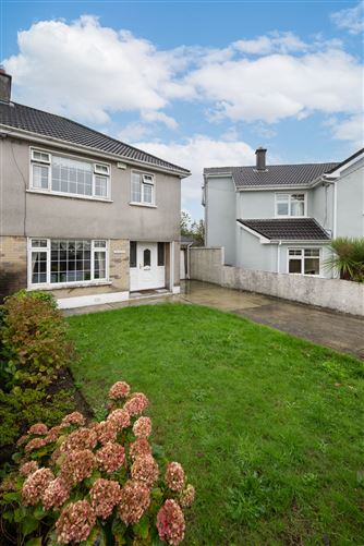 6 Hillside Lawn, Glasheen, Cork