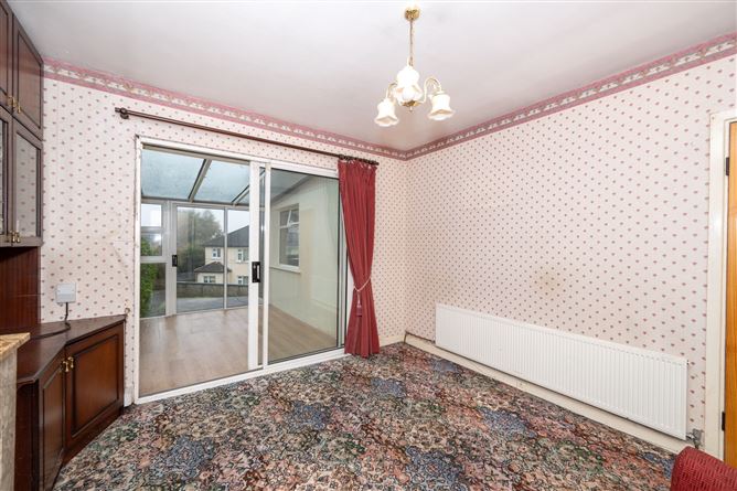 6 Hillside Lawn, Glasheen, Cork