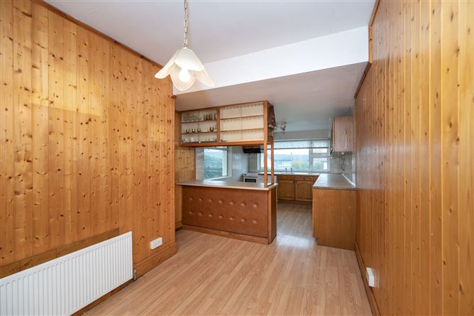 6 Hillside Lawn, Glasheen, Cork