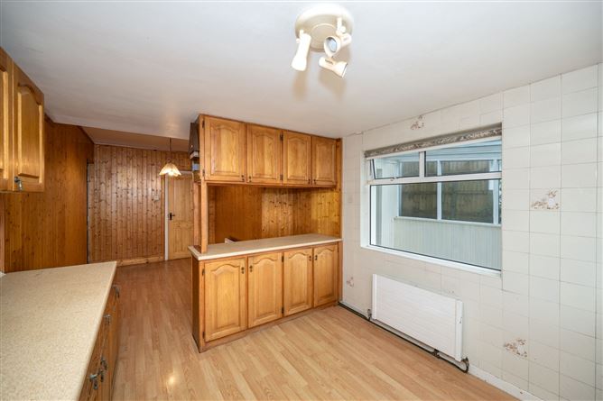 6 Hillside Lawn, Glasheen, Cork