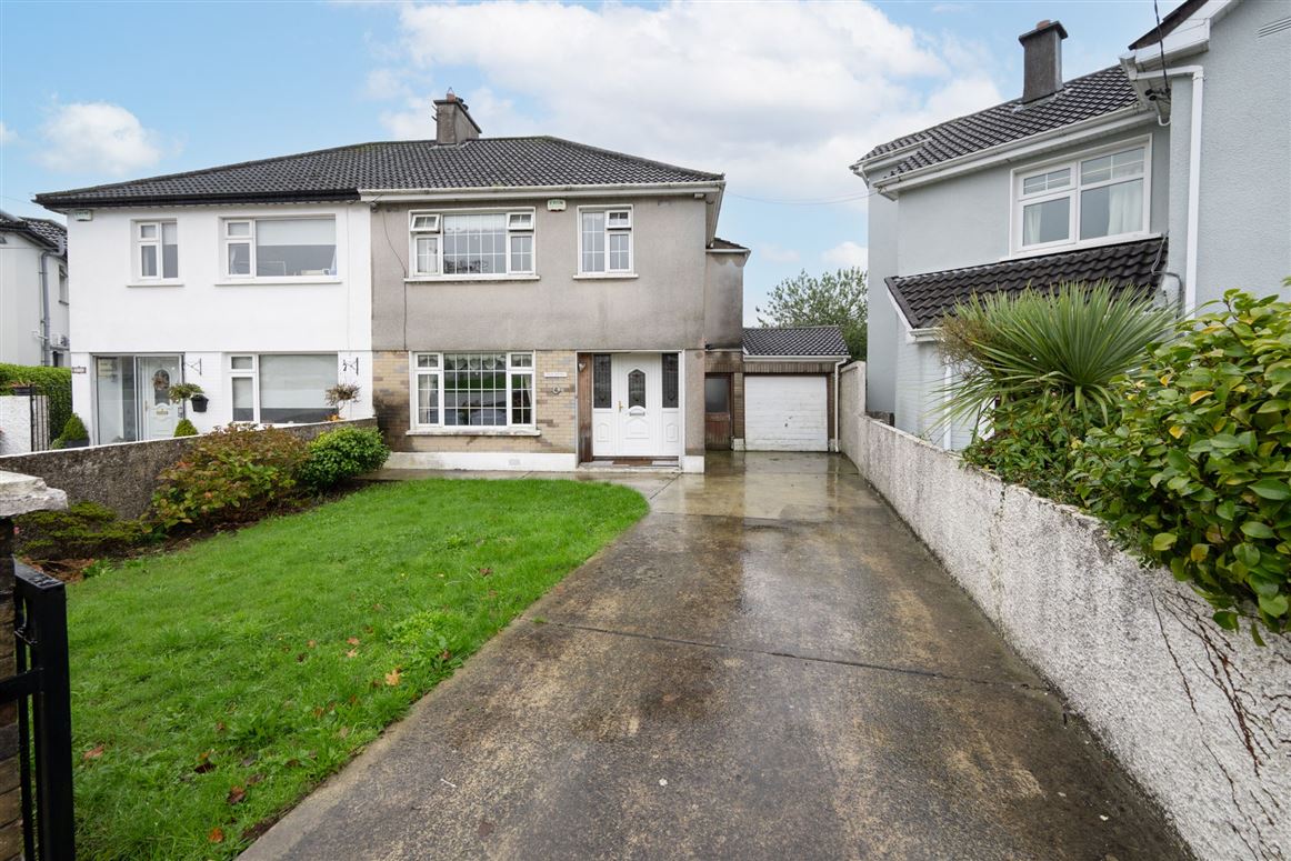 6 Hillside Lawn, Glasheen, Cork