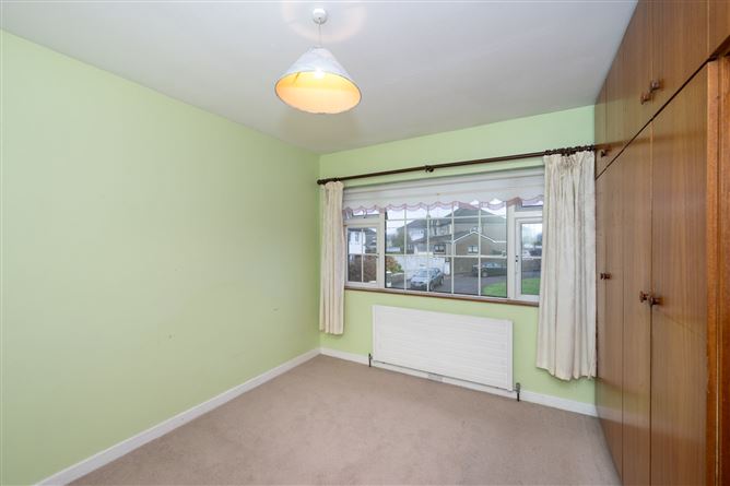 6 Hillside Lawn, Glasheen, Cork