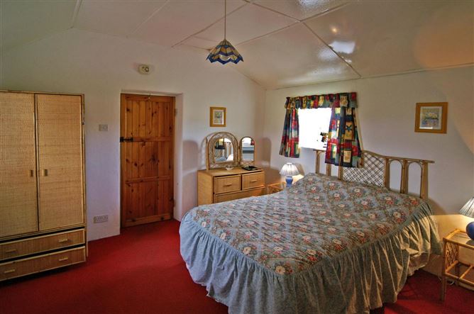 2 Bed in Ardmore,Ardmore,  Waterford