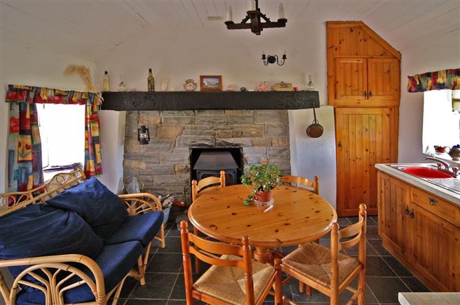 2 Bed in Ardmore,Ardmore,  Waterford