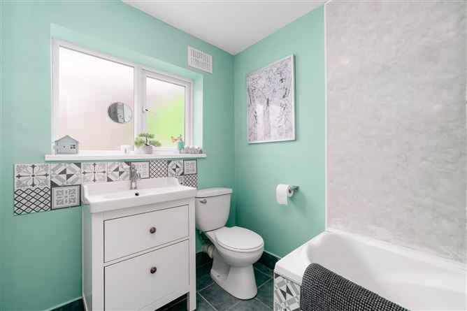 82 Ballygall Parade, Finglas, Dublin 11, D11R7R9