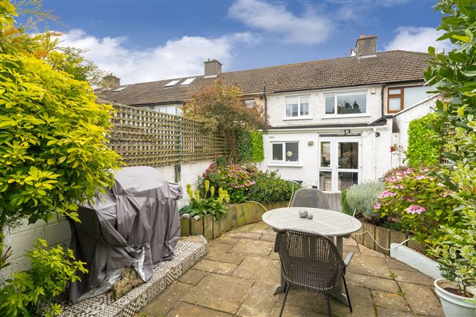 82 Ballygall Parade, Finglas, Dublin 11, D11R7R9