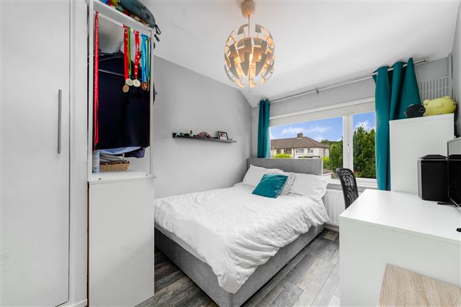 82 Ballygall Parade, Finglas, Dublin 11, D11R7R9