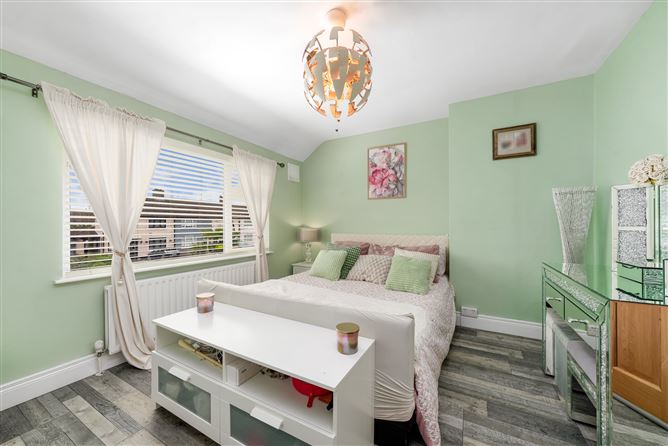 82 Ballygall Parade, Finglas, Dublin 11, D11R7R9